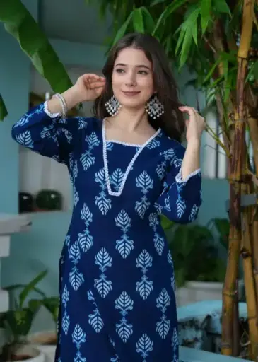 Women Printed Viscose Rayon Straight Kurta
